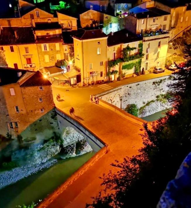 La Maison Du Pont Romain Vaison-la-Romaine Εξωτερικό φωτογραφία